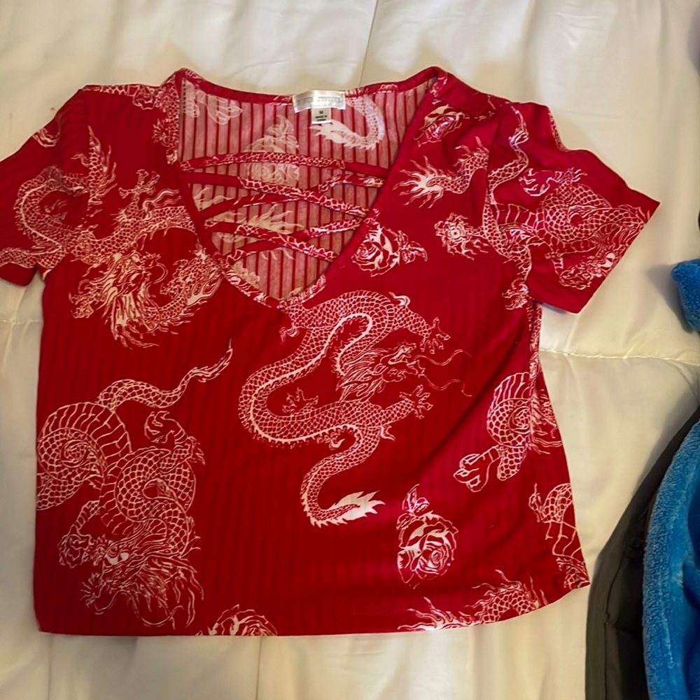 Snake shirt